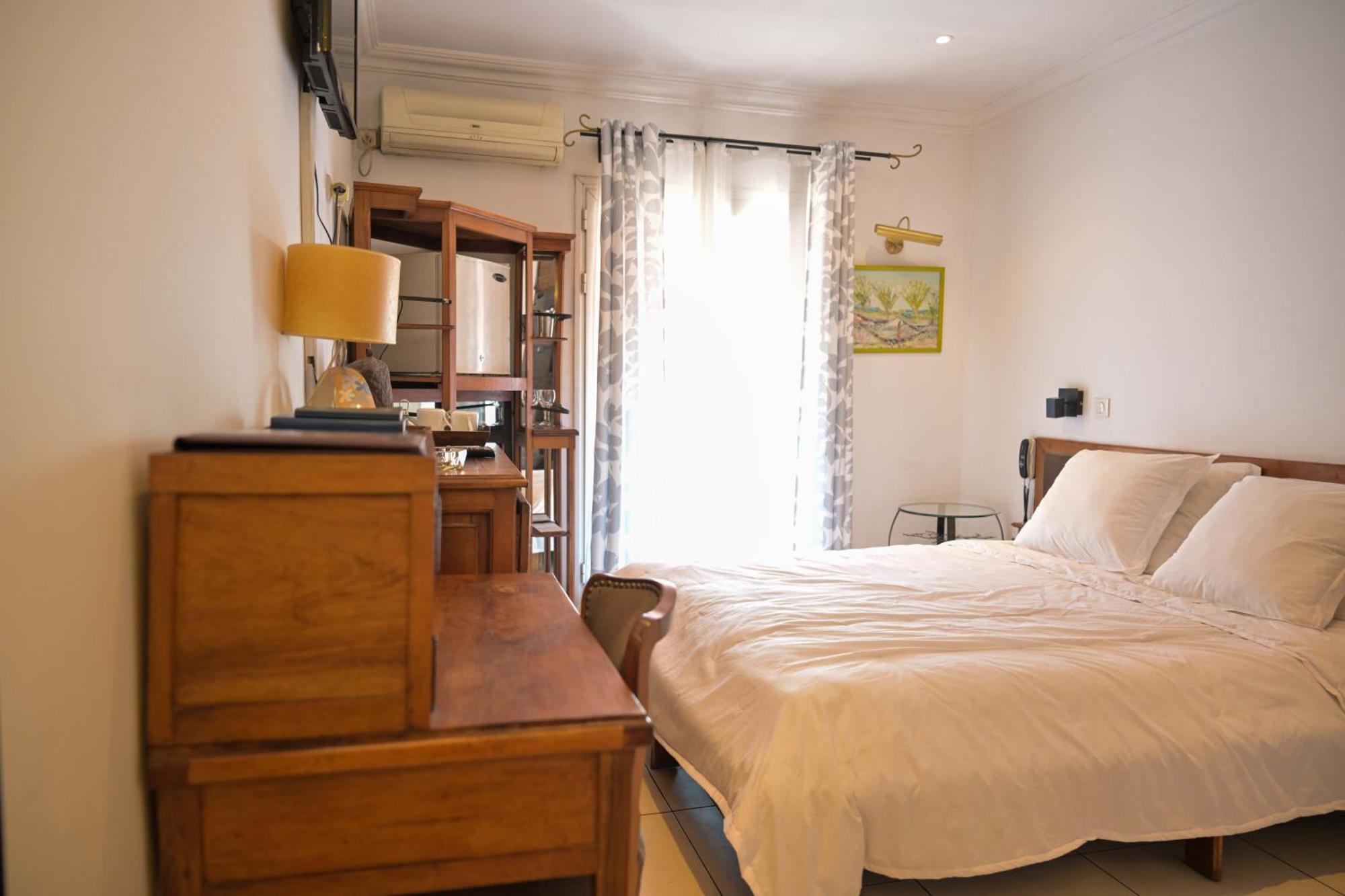 Hotel Brajas Ανταναναρίβο Εξωτερικό φωτογραφία