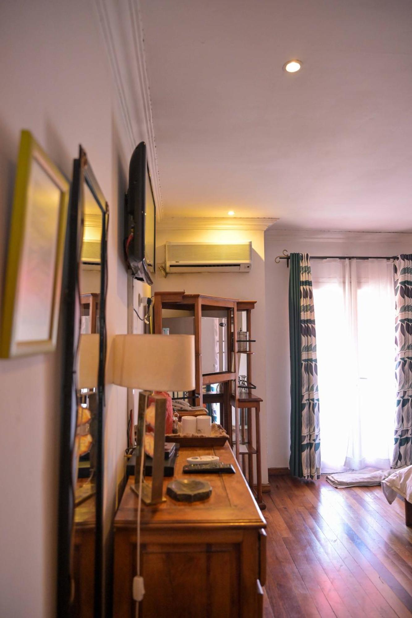 Hotel Brajas Ανταναναρίβο Εξωτερικό φωτογραφία