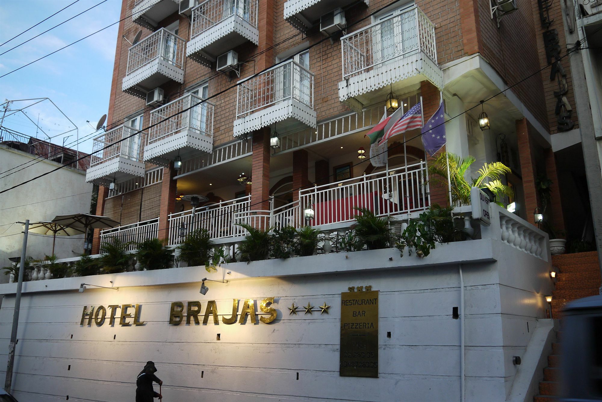 Hotel Brajas Ανταναναρίβο Εξωτερικό φωτογραφία